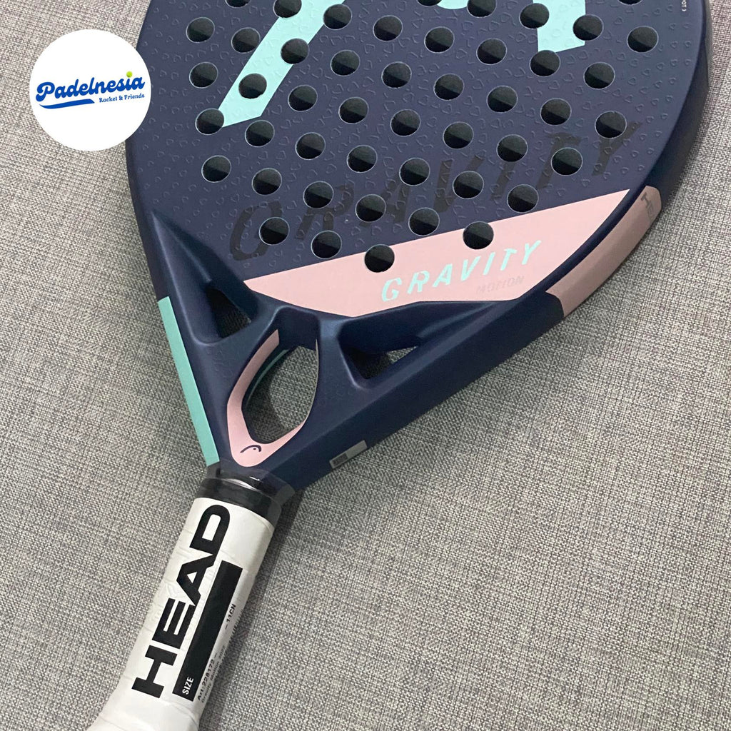 Gravitasi Gerakan Kepala - Raket Padel