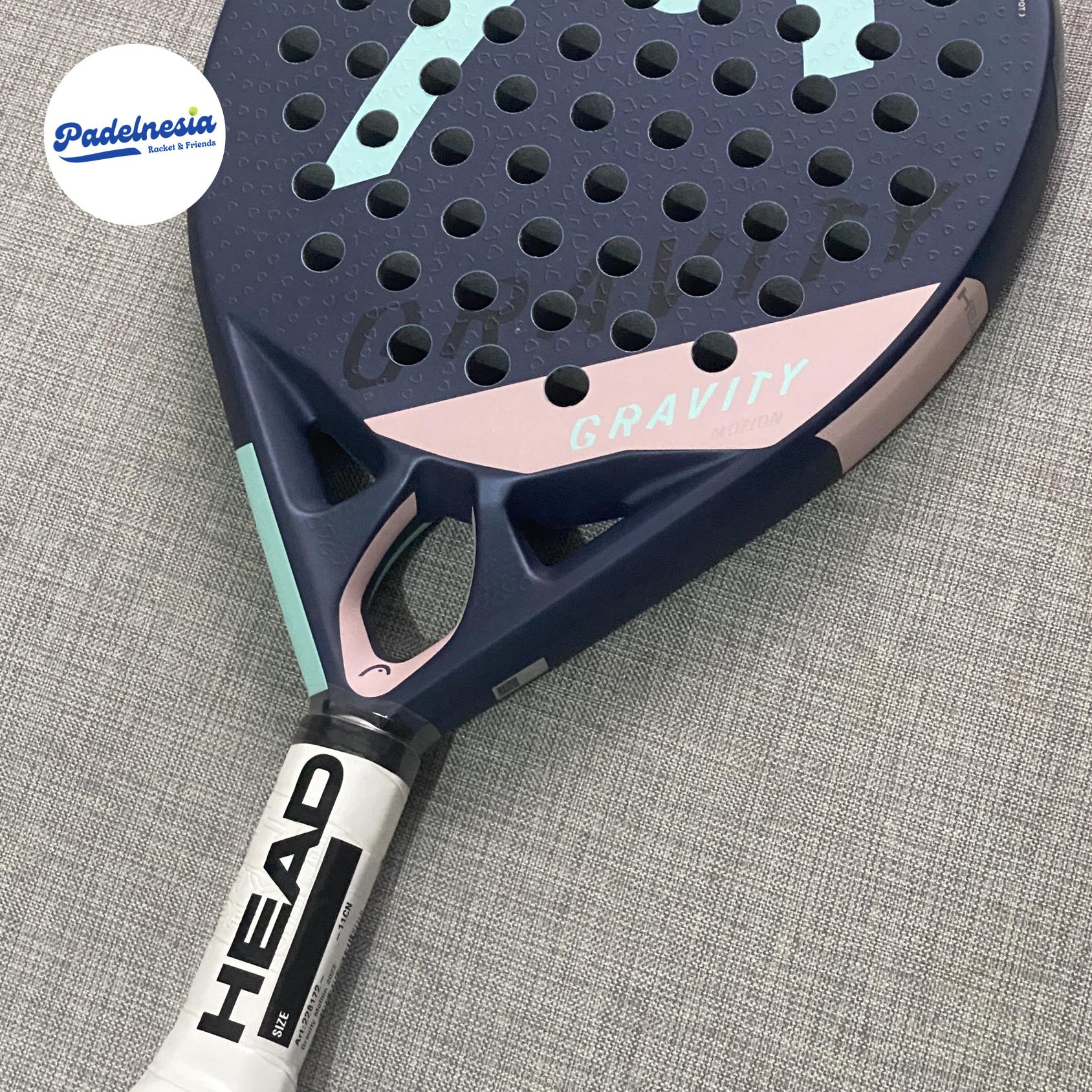 Gravitasi Gerakan Kepala - Raket Padel